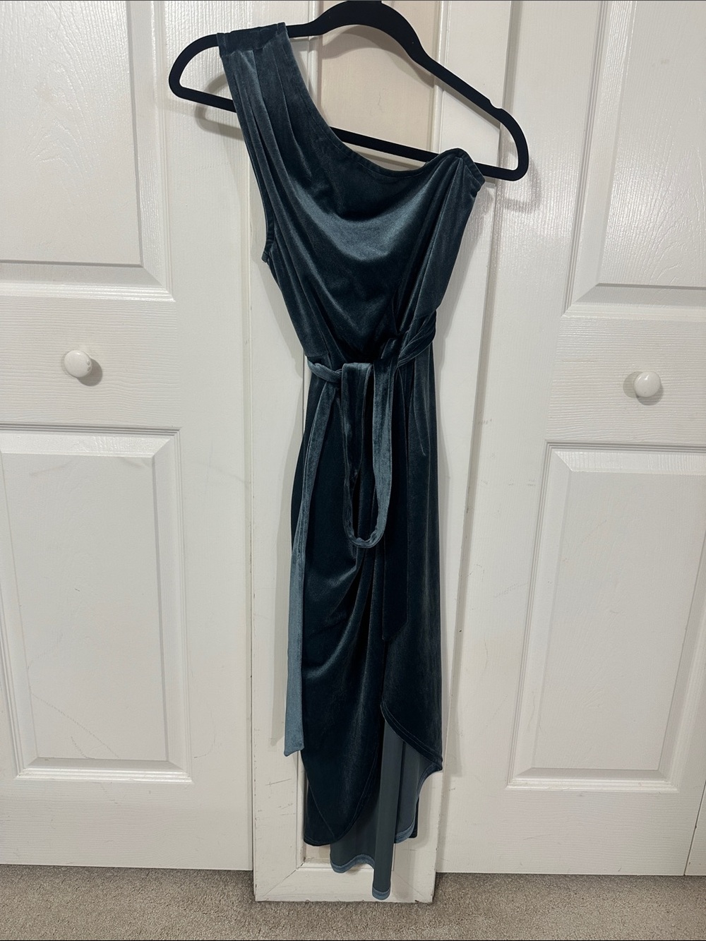 Asymmetric One-Shoulder Velvet Dress with Self-Tie Waist in Teal